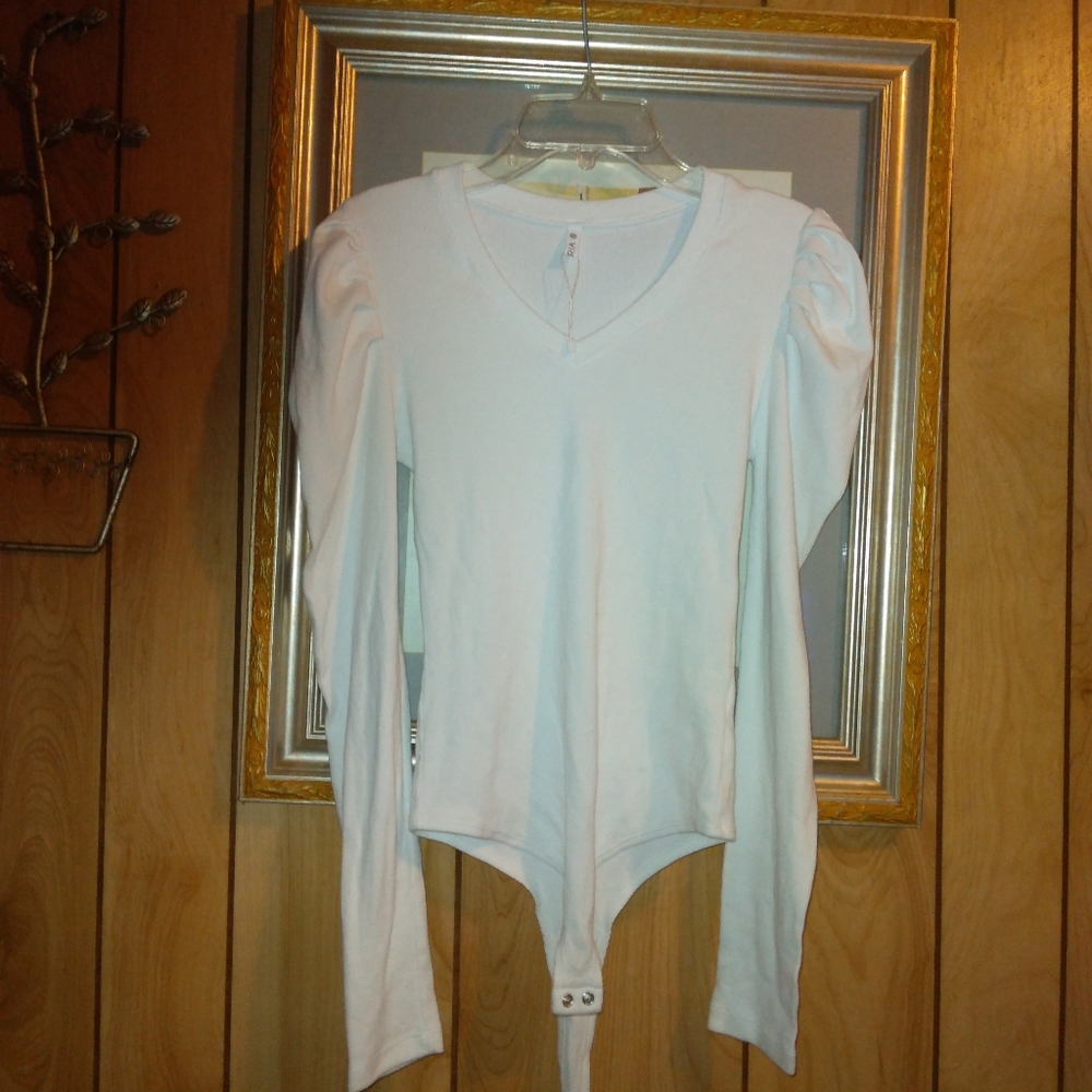 REORIA V Neck Long Sleeve Bodysuit Slim Fit Basic Thong Tops